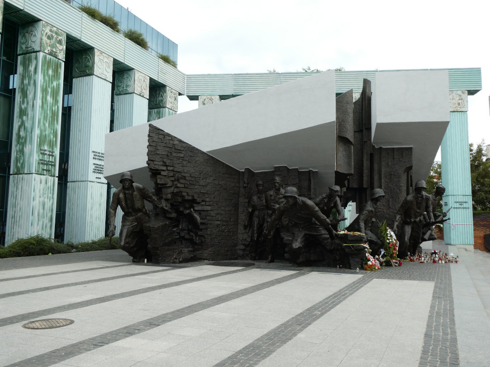 The Warsaw Uprising Monument - larger than lifesize soldiers emerging from walls, with big white panels above it all that I think is meant to look like they've pushed up through the floor.