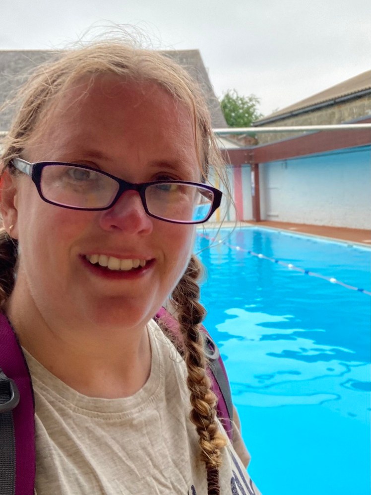 Post-swim poolside selfie