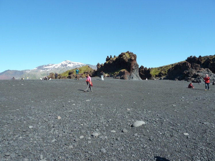 The black beach at Djúpalónssandur
