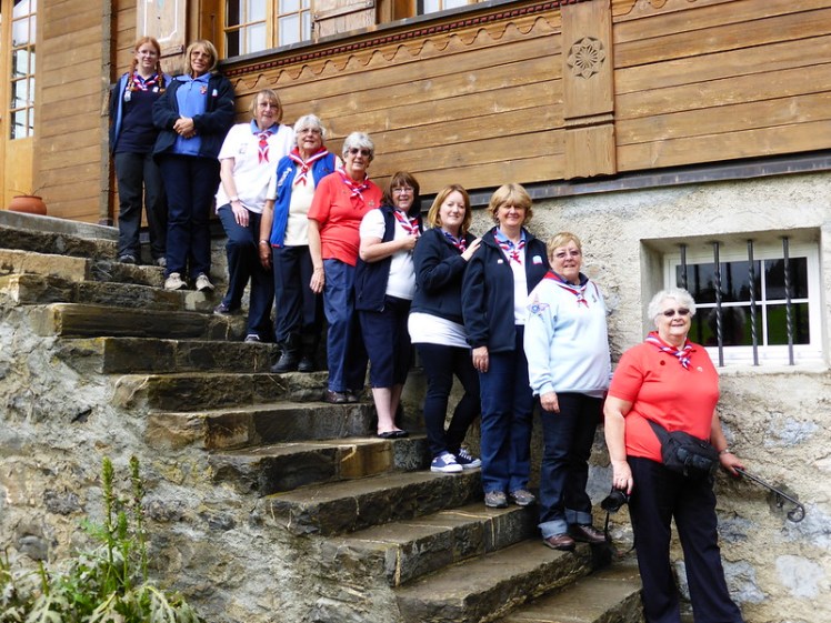 2019 in review: group photo from 2014 on the steps of Our Chalet