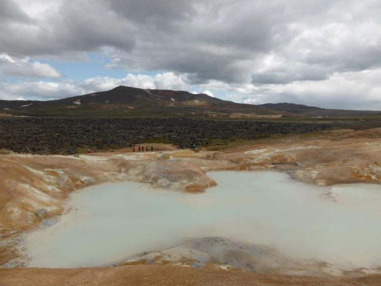 Big geothermal puddle at Leirhnjukur