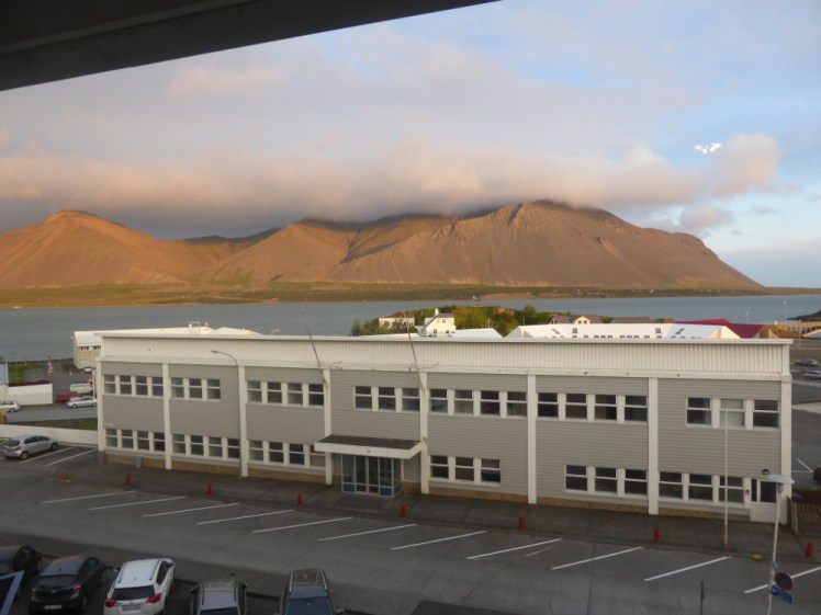 Pink sunset light on the dusty mountains