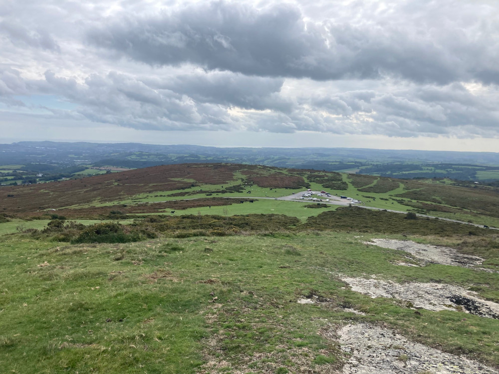 The view down to the car park at the foot of Haytor. That's not the one I was talking about, which is further to the left, off the edge of the photo.