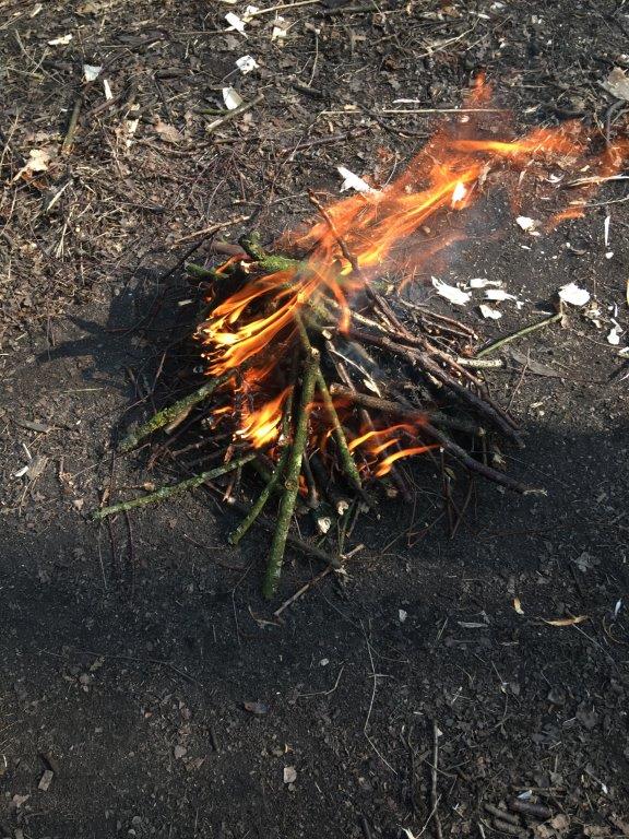 Bushcraft - learning firelighting