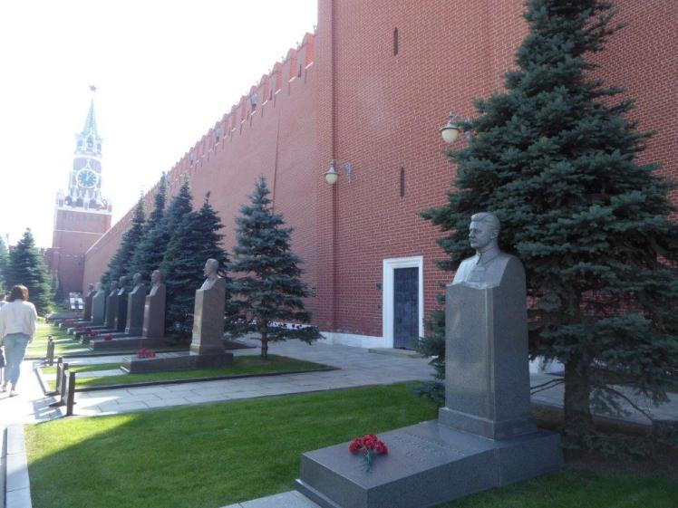 Kremlin Wall Necropolis