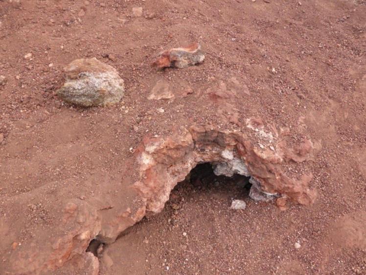 Natural vent on Eldfell's summit