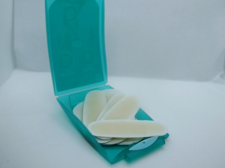 Box of assorted compeeds/hydrocolloid plasters