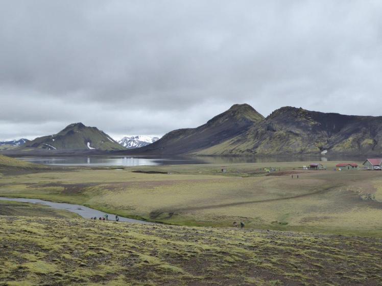 View across Álftavatn