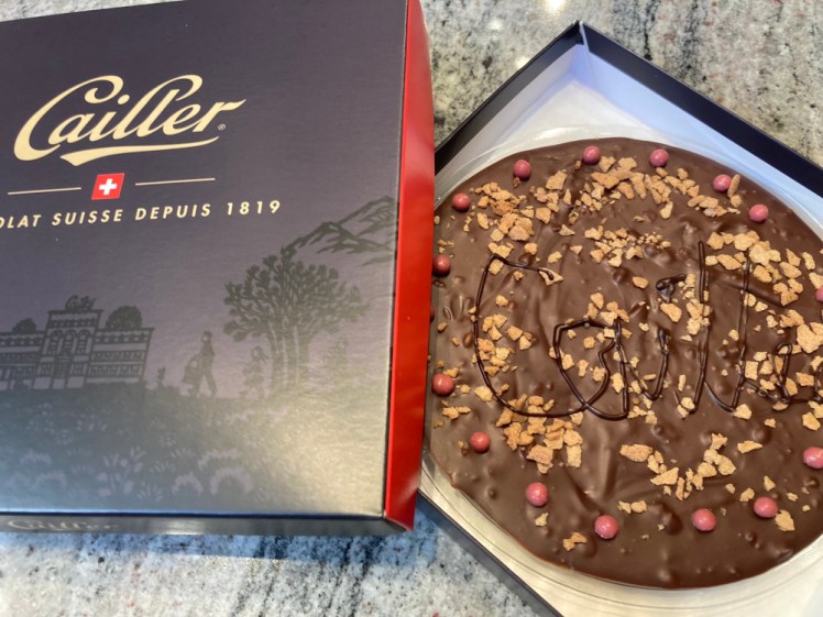 My finished and set chocolate bar in a nice square Cailler gift box ready to take home.